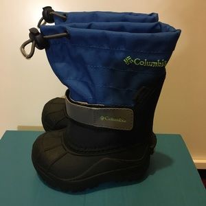 Columbia Toddler Twin Tundra snow boots brand new